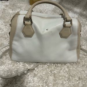 Kate Spade New York Catherine Street Pippa Satchel handbag in Cream